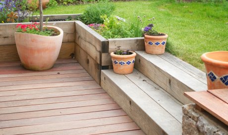 Piscines Lebreton Conception et installation de terrasse en bois sur mesure Ancenis